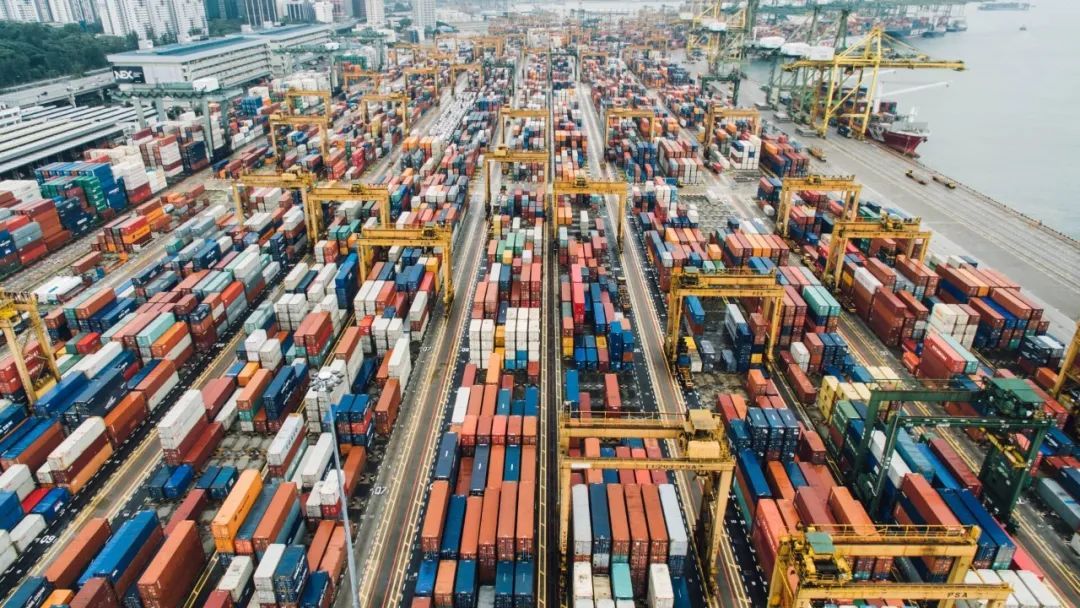 全球干散货运量将增长1.5%-2.5%